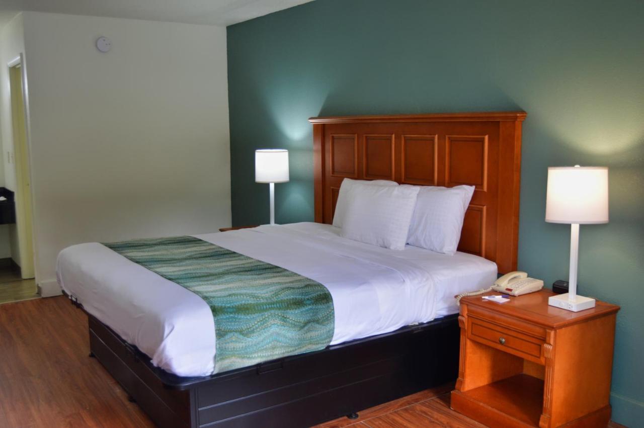 Days Inn By Wyndham Hardeeville Near Hilton Head Exterior foto