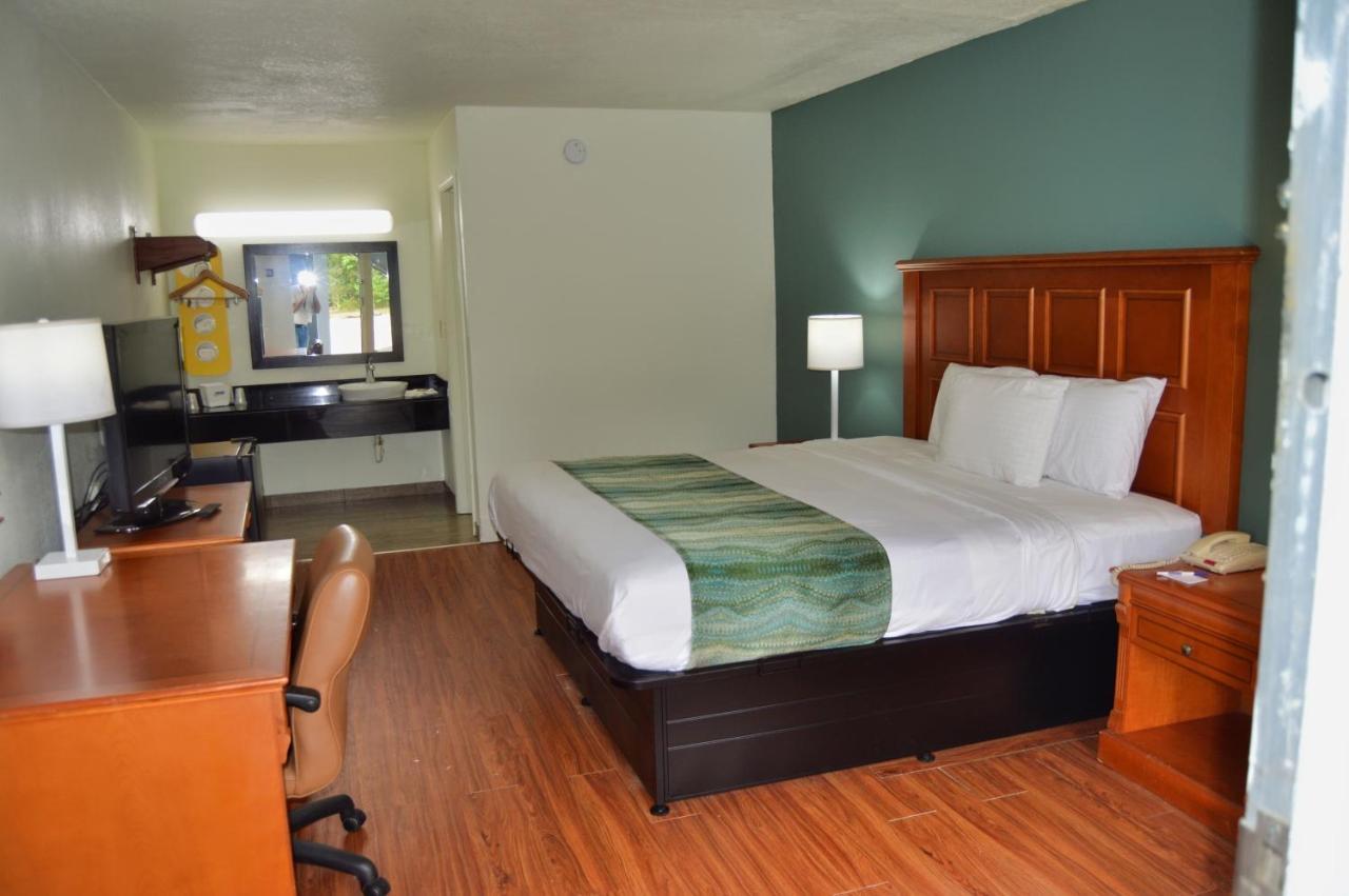 Days Inn By Wyndham Hardeeville Near Hilton Head Exterior foto