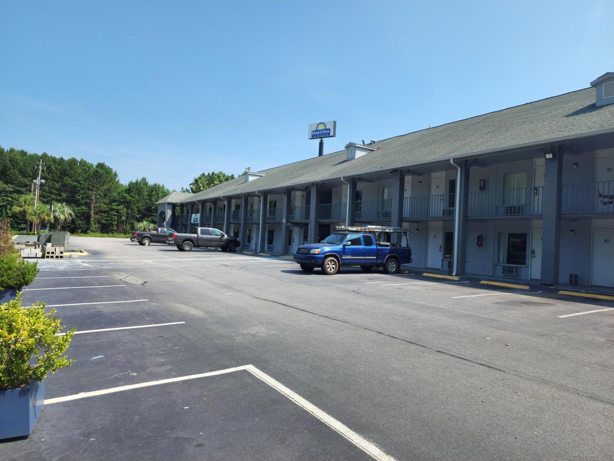 Days Inn By Wyndham Hardeeville Near Hilton Head Exterior foto